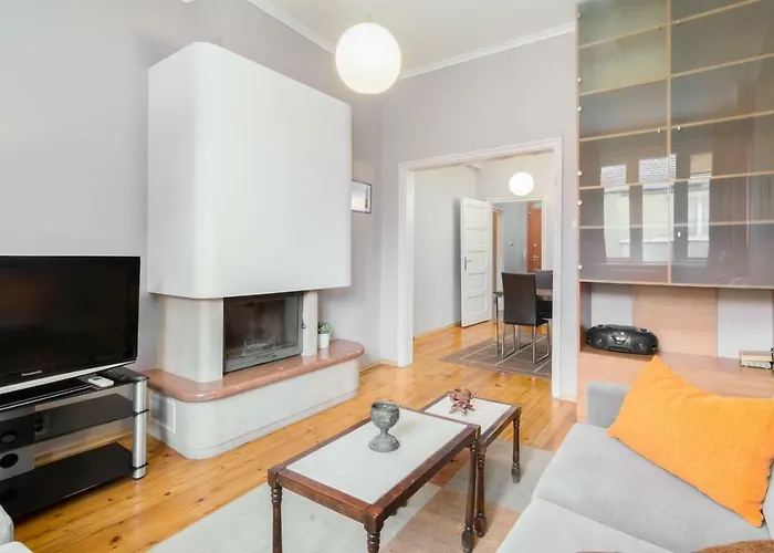 Beautiful Business Apartment- Top Center By Flat Mаnager